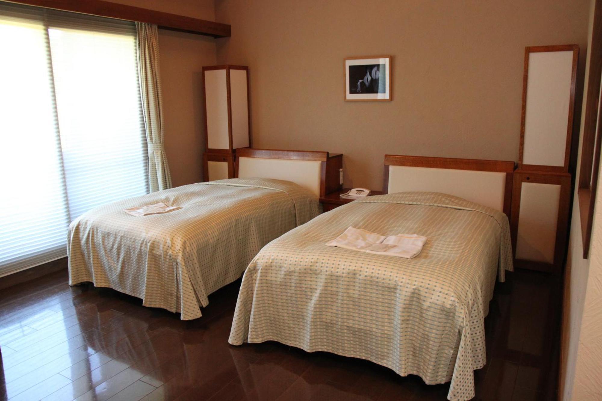 Toyota Shirakawa-Go Eco-Institute Hotel Quarto foto